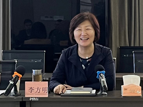 李方明_副本.jpg